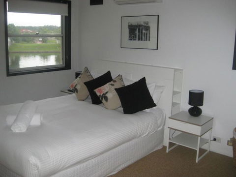 Noosa Entrance Waterfront Resort - Accommodation Great Ocean Road 11