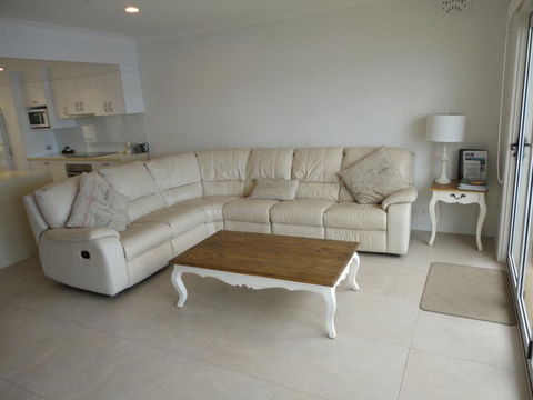 Noosa Entrance Waterfront Resort - Accommodation Great Ocean Road 14
