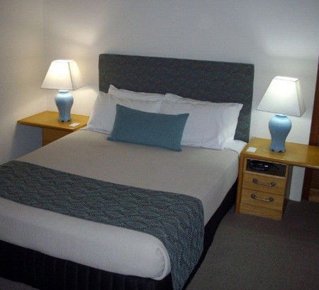 Quality Hotel Airport International - Accommodation Great Ocean Road 3