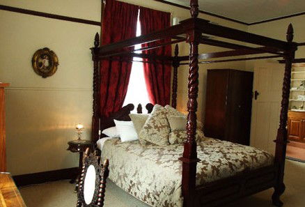 Beaufort House - Accommodation Great Ocean Road 0