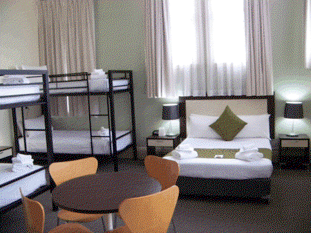 Aarons Hotel - Accommodation Great Ocean Road 4