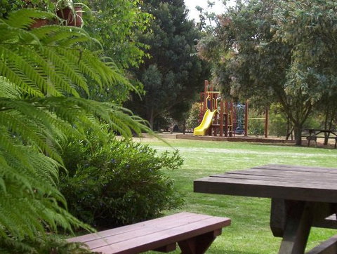 Surfcoast Retreat - Accommodation Great Ocean Road 2