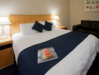 Ibis Styles Canberra Narrabundah - Accommodation Great Ocean Road 1