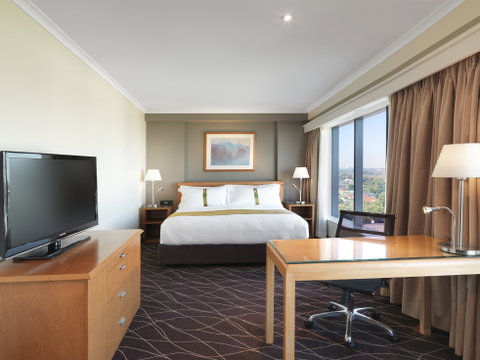 Holiday Inn Sydney Airport - Accommodation Great Ocean Road 1