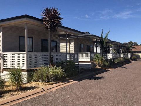 Sundowner Cabin And Tourist Park - Accommodation Great Ocean Road 0
