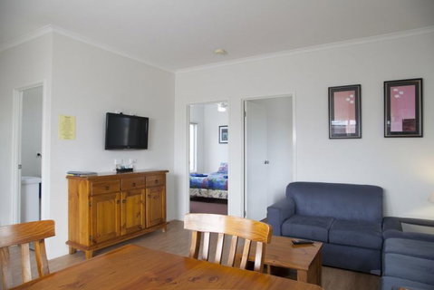 Sundowner Cabin And Tourist Park - Accommodation Great Ocean Road 11