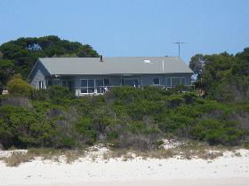 Island Beach Escape - Accommodation Great Ocean Road 0