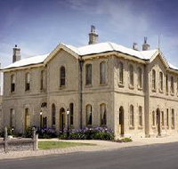 The Customs House - Accommodation Great Ocean Road
