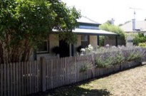 Georgie's Cottage - Accommodation Great Ocean Road 1
