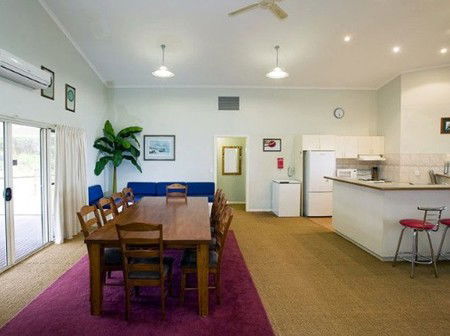 Malibu Lodge - Accommodation Great Ocean Road 2