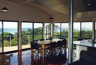 Saar Beach House - Accommodation Great Ocean Road 1