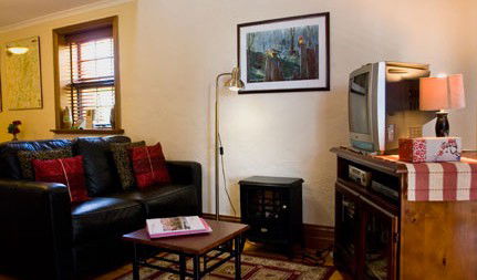 Strathlyn Bed And Breakfast - Accommodation Great Ocean Road 2