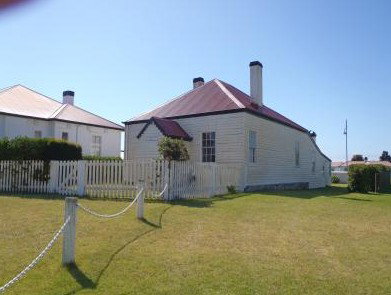 Pilot Station Accommodation - Accommodation Great Ocean Road 3