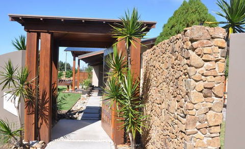 Beachfront House - Accommodation Great Ocean Road 2