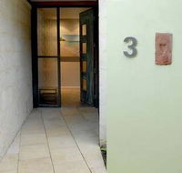 By the Beach B and B Holiday Apartments - Accommodation Great Ocean Road