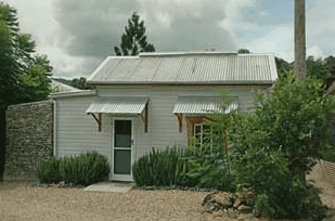 Mavis's Kitchen And Cabins - Accommodation Great Ocean Road 0