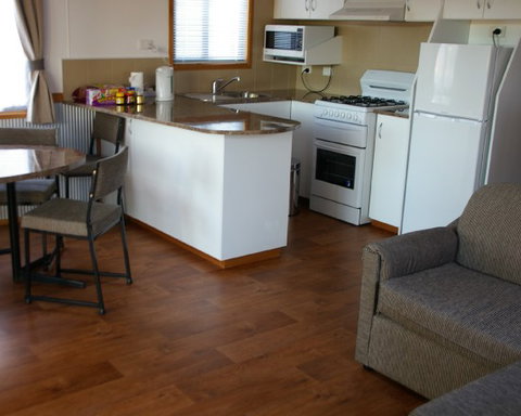 Broken Hill Tourist Park - Accommodation Great Ocean Road 1