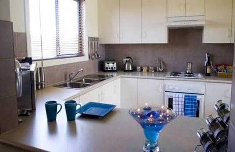 Emaroo Tramway Cottage - Accommodation Great Ocean Road 3