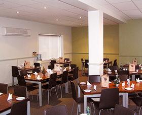 Royal Hotel Motel - Wentworth - Accommodation Great Ocean Road 1