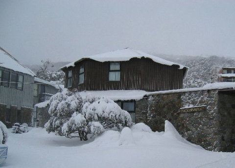 Knockshannoch Ski Club - Accommodation Great Ocean Road 0