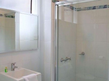 Como Holiday Apartments And Tropical Nites Motel - Accommodation Great Ocean Road 3