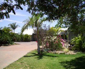 Banjos Overnight & Holiday Units - Accommodation Great Ocean Road 3