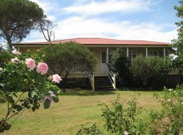 Hope Cottage Country Retreat At Assmanshausen Winery - Accommodation Great Ocean Road 4