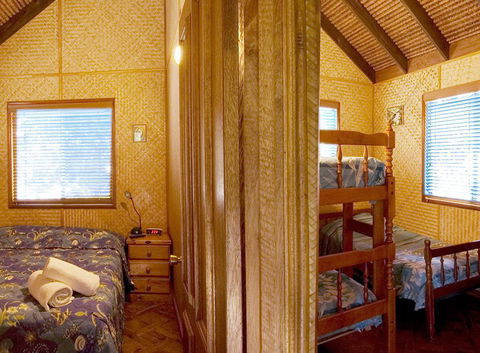 Straddie Bungalows - Accommodation Great Ocean Road 4