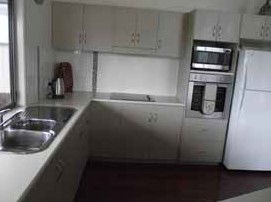 Bunderra - Holiday Home - Accommodation Great Ocean Road 3