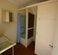 Nanango Caravan and Motorhome Park - Accommodation Great Ocean Road