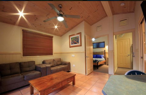 Ashmore Palms Holiday Village - Accommodation Great Ocean Road 5