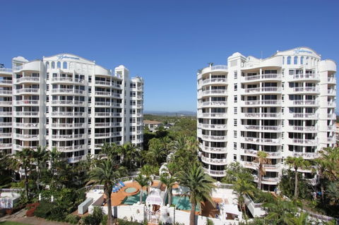 Burleigh Mediterranean Resort - Accommodation Great Ocean Road 2