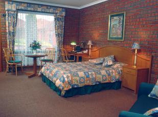 Sovereign Park Motor Inn - Accommodation Great Ocean Road 0
