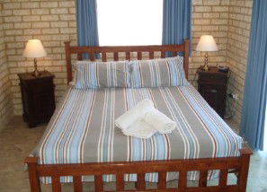 Baywatch Manor Resort - Accommodation Great Ocean Road 1