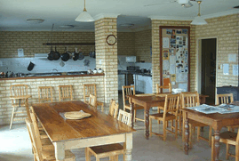 Baywatch Manor Resort - Accommodation Great Ocean Road 3