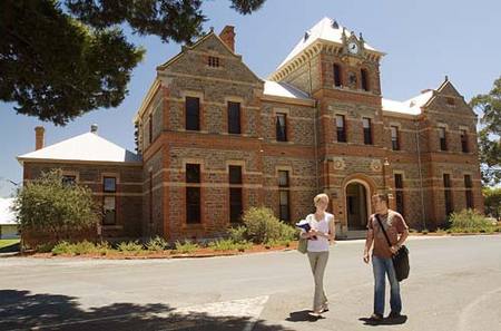 Roseworthy Residential College The University Of Adelaide, - Accommodation Great Ocean Road 0