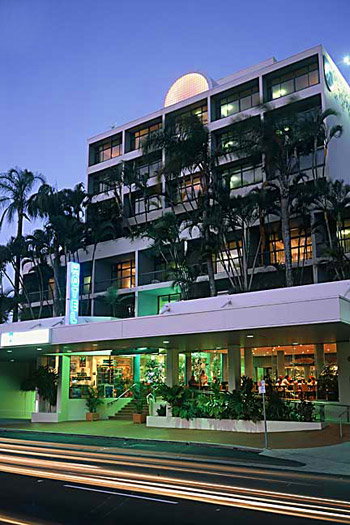 Cairns Sunshine Tower Hotel - Accommodation Great Ocean Road 0