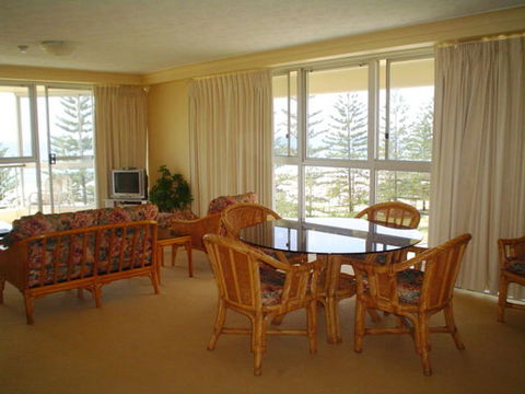 Cashelmara Beachfront Apartments - Accommodation Great Ocean Road 2