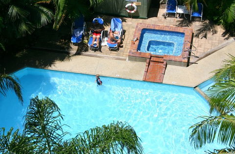 Horizons Burleigh Heads Holiday Apartments - Accommodation Great Ocean Road 0