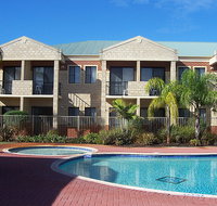 Country Comfort Inter City Perth Hotel  Apartments - Accommodation Great Ocean Road