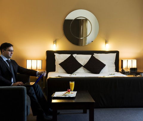 The Clarendon Hotel - Accommodation Great Ocean Road 4