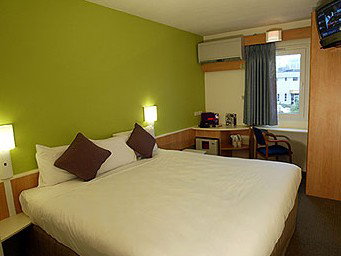 Hotel Ibis Newcastle - Accommodation Great Ocean Road 3