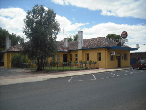 Goroke Hotel Bar & Bistro - Accommodation Great Ocean Road 0