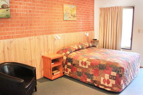 Catalina Motel Lake Macquarie - Accommodation Great Ocean Road 1