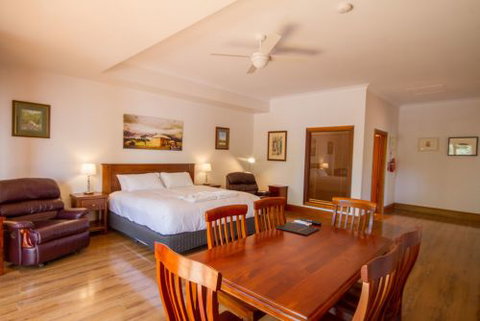 JV Jones Pty Ltd - Accommodation Great Ocean Road 1
