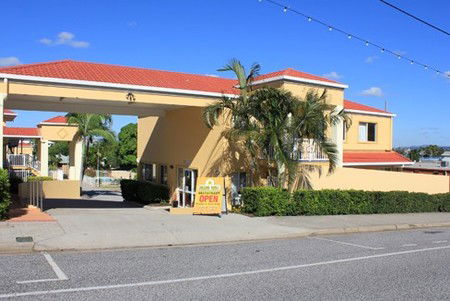 Harbour Sails Motor Inn - Accommodation Great Ocean Road 0