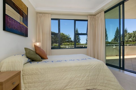 Santorini On Mudjimba - Accommodation Great Ocean Road 5