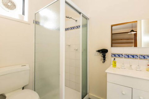 Beachside Accommodation Torquay - Accommodation Great Ocean Road 7