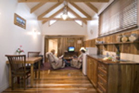 Ellie's Cottage Collection - Ellie's Townhouse - Accommodation Great Ocean Road 0
