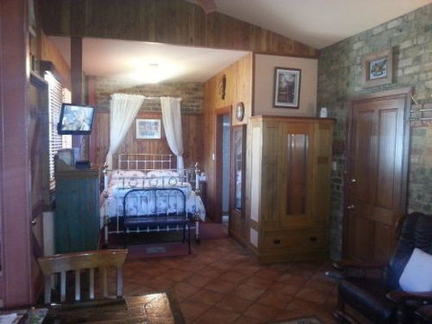 Eagle Foundry B & B - Accommodation Great Ocean Road 4